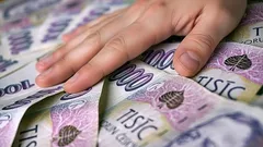 Stará česká bankovka prodaná za 25 milionů korun. Možná ji mají i vaše babičky?